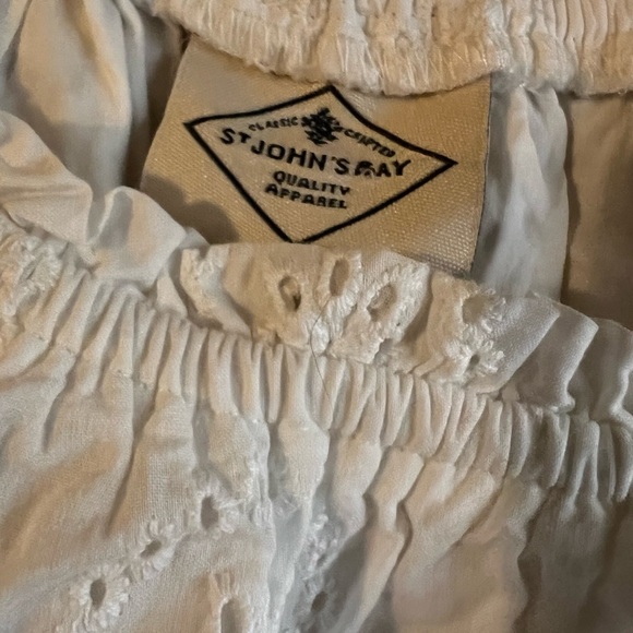 St. John's Bay White Eyelet Blouse Puff Sleeves NWT - Picture 4 of 6